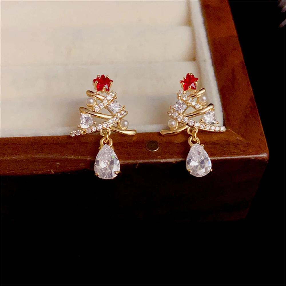 

Hot Christmas Tree Star Earrings for Women Elegant Light Luxury Exquisite Shiny Zircon Ear Studs Fashion Jewelry Gifts Wholesle червоний