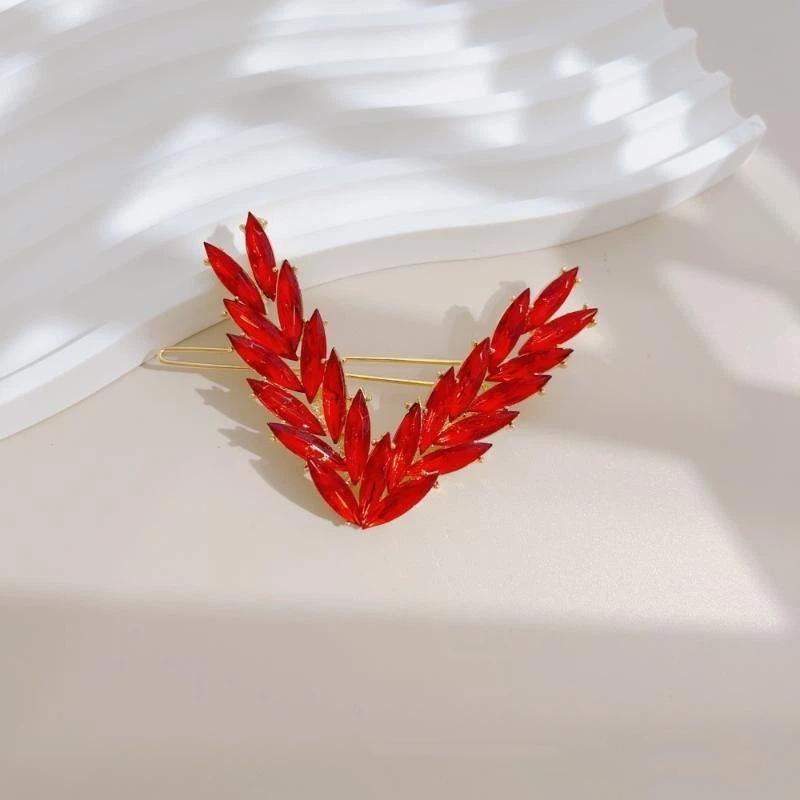 

Luxury Shining Crystal Hair Clip For Women Korean V Shape Buckle Hairpins Girls Hair Accessories Headwear Fashion Ornaments Gift A3