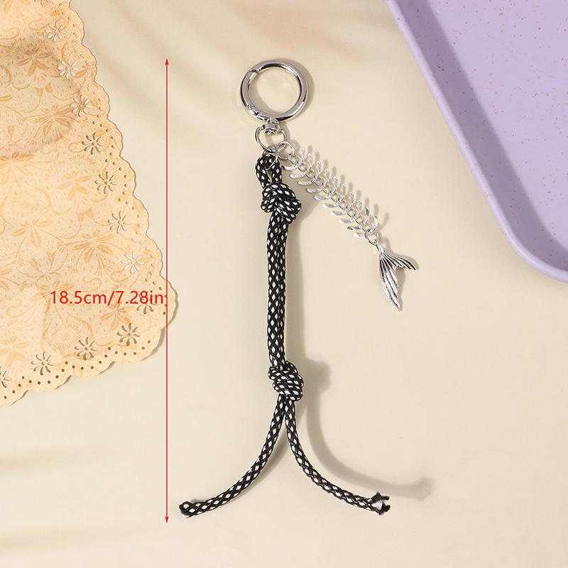 Y2K Punk Fishbone Fishtail Pendant Keychain Vintage Creative Braided Rope Keyring  Bag Charm Bag Key Accessories