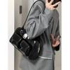 IELGY Koreanische Version der tragbaren Schultertasche im Retro-College-Stil für Damen mit großem Fassungsvermögen, lässig, für Pendler