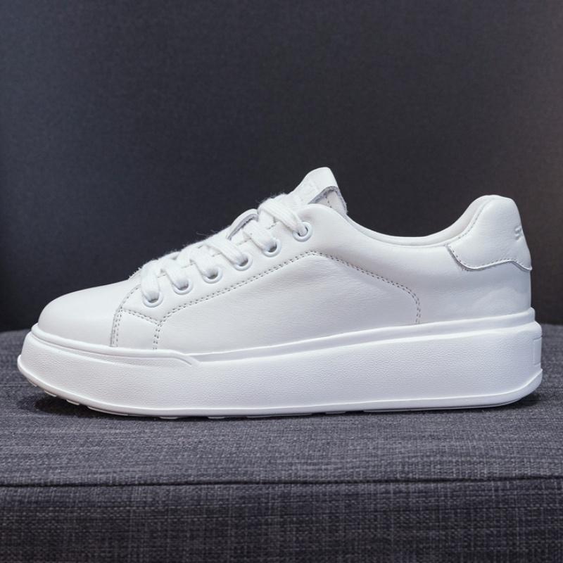 Fashion Designer Style White Sneakers 2025 Spring Autumn New Round Toe Solid Color Board Shoes Fashion Versatile Comfy Women Sneakers