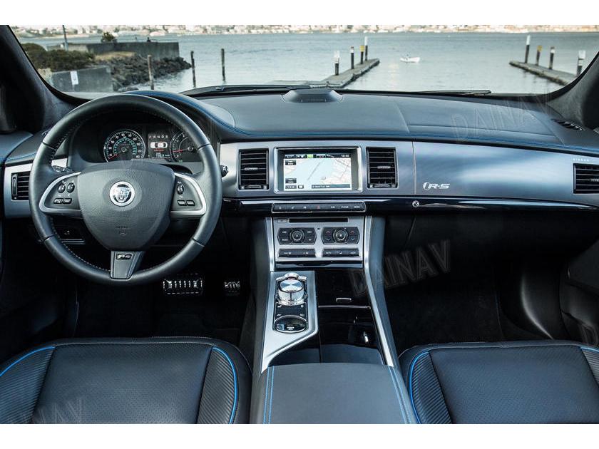 Jaguar XF 11-15 Center Console Navigation Upgrade: Octa-Core 8" Display All-in-One System