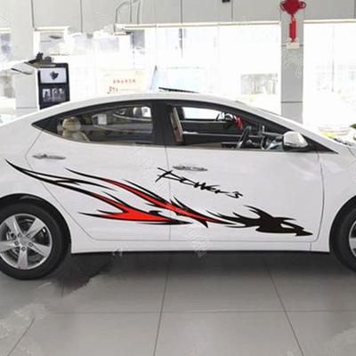 2 шт. Автомобільна наклейка Водонепроникний візерунок Самоклеюча ПВХ-полум’яна бокова наклейка