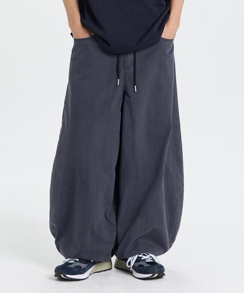 Gicheol Dyed Balloon Cotton Pants (Greyish Charcoal)
