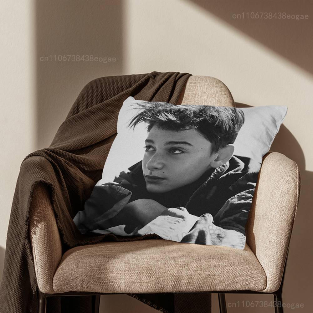 Actor N-Noah S-Schnapp Pillow Case Living Room Sofa Cushion Cover Suitable For Home Bedroom Decoration And Protector