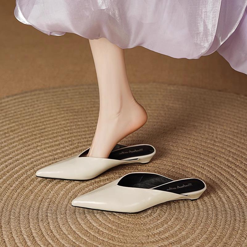 Fashion Shoes Big Size Cover Toe Mules For Women 2025 Ladies' Slippers Loafers Pointed Retro Slides Pointed Toe Loafers Shoes Big Size M