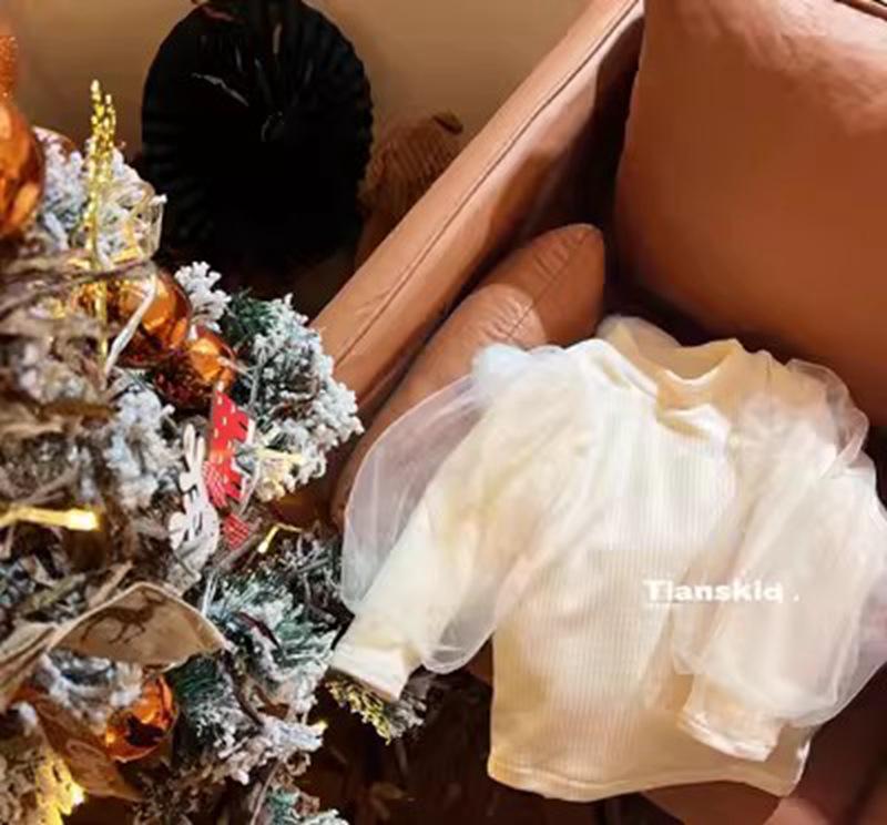 

Рождественская юбка и топ из бархата для девочек - стильное платье цвета красного вина на Новый год Size 90