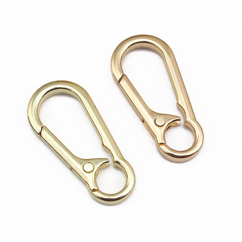 Versatile Stainless Steel Car Keychain for Men and Women - Waist, Bag, and Backpack Hanging Hook