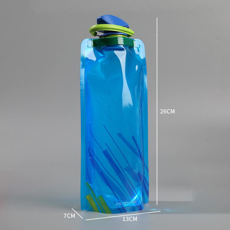 Foldable Water Bottles Flexible Reusable Travel Pouch Soft Flask Water Bag With Carabiner Clip