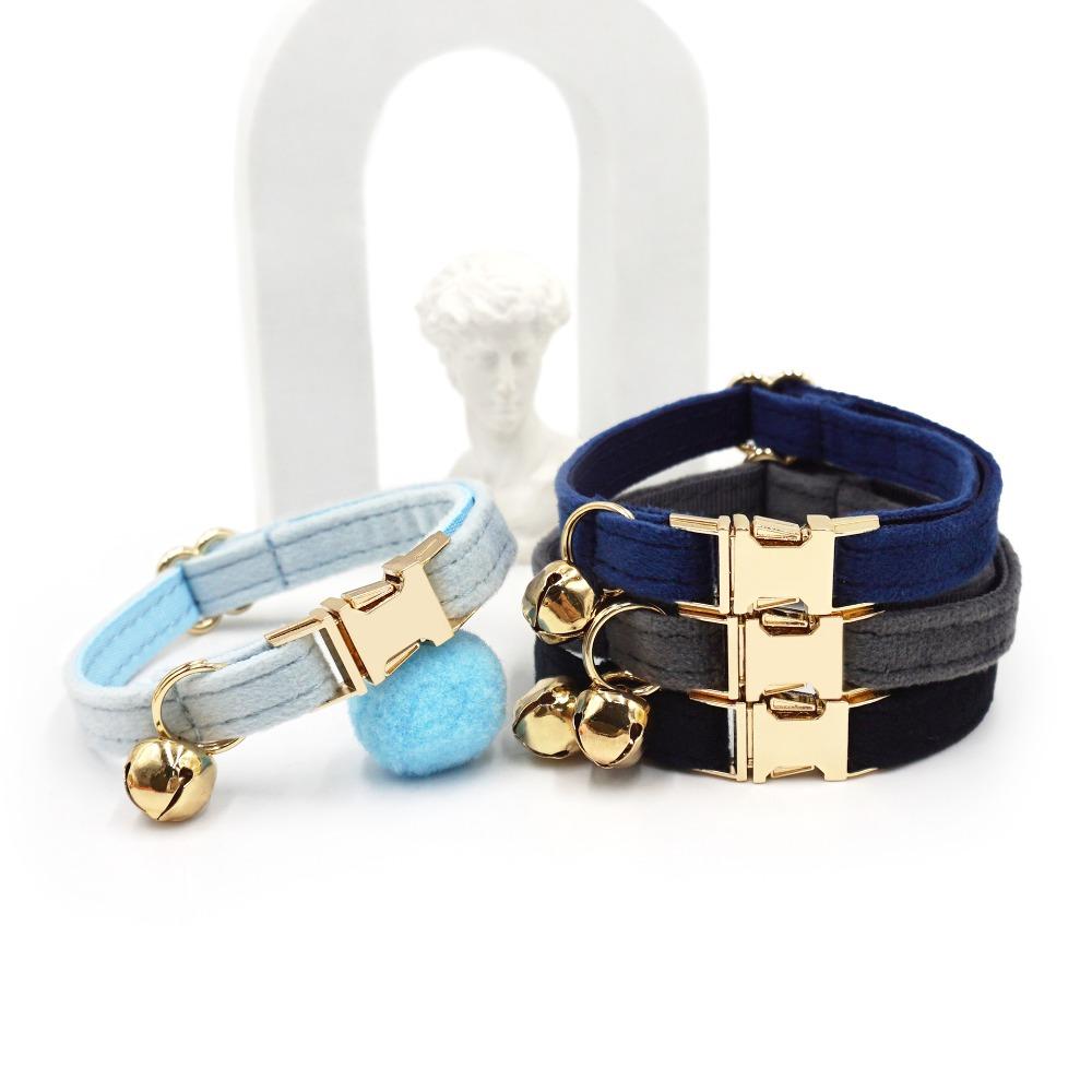 Portable Velvet Cat Collar Cute Adjustable Kitten Collars Necklace Light Gold Buckle with Bell Cat Pet Accessories