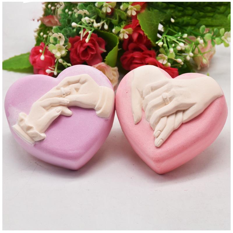 3D Heart-shaped Silicone Mold DIY Love Symbol Art Candle Plaster Soap Resin Making Chocolate Cake Molds Valentine's Day Gift