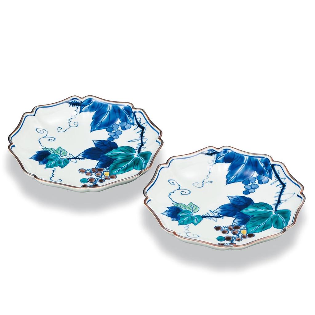 Kutani Ware Iwataya Pair of No. 6 Plates with Blue and White Grapes AP7-0230