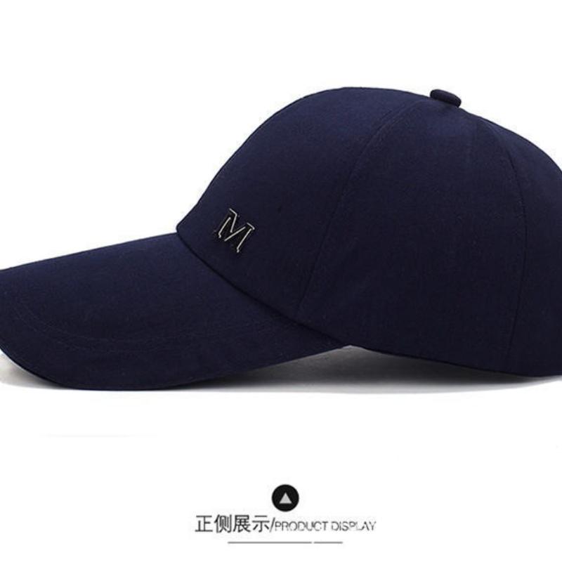 Simple M Letter Metal Label Baseball Cap, Men's and Women's Versatile Casual Cap, Outdoor Shading Adjustable Hat