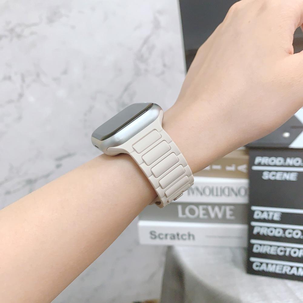 New Original Silicone Strap For Apple Watch Ultra 49mm Sports Bracelet iWatch Series 9 8 7 45mm 41mm 6 5 4 3 SE2 44mm 40mm Band