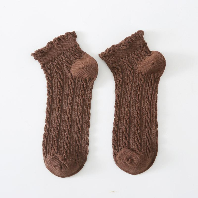 

5/10 Pairs Comfortable Casual and Versatile Spring and Summer Socks: Casual Women s Short Socks Cute Mesh Lace Breathable Low Cut Short Socks 5 Pairs