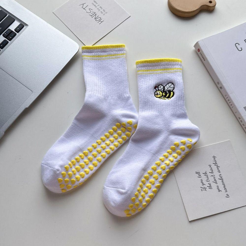 Breathable Yoga Socks Cotton Cherry Embroidery Socks New Mid Tube Socks