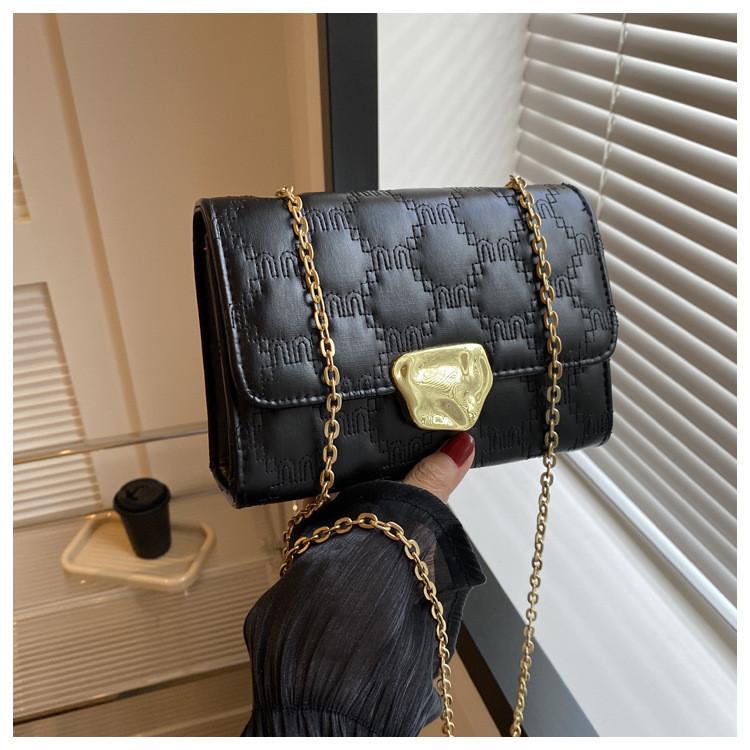 Chic Minimalist Urban Pu Small Square Shoulder Bag Stylish For Fall 2023 чёрный