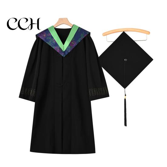 Graduation Ceremony Attire Bachelor Uniform Matte Gown Cap Tassel Set V-Neck Long Sleeve Commencement Outfit Robe And Ceremonies Photo Props Suit