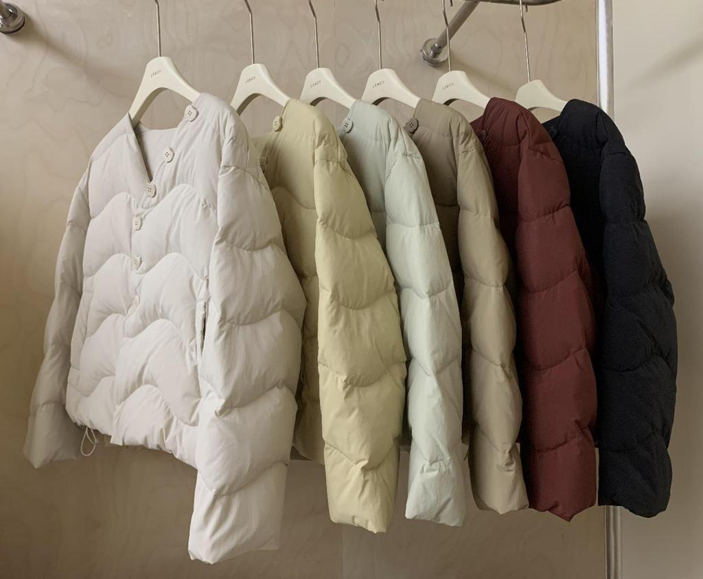 Women's Winter 2025 Scarf Collar Apple Button Down Jacket - Short Style, Sweet Petite White Duck Down Coat