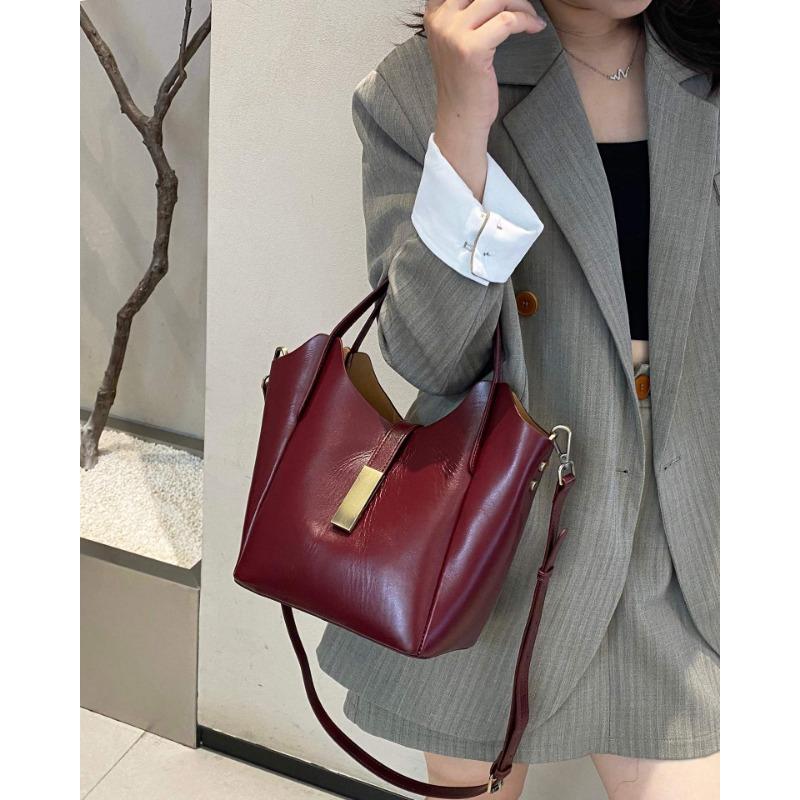 Vegetable Basket Bag Women Korean New Soft Leather High end Shoulder Bag Large Capacity Fashionable Niche Tote Bag Women