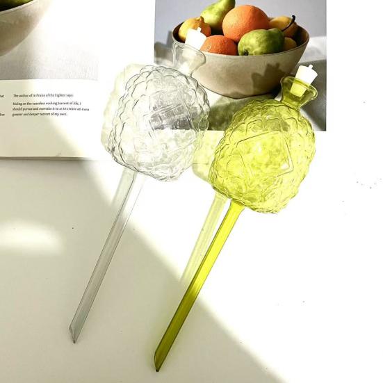 Yousheng Self Watering Bulb Pineapple Design Automatic Plant Watering Globes Planter Insert Slow-Release Watering Device for Indoor Potted Plants When