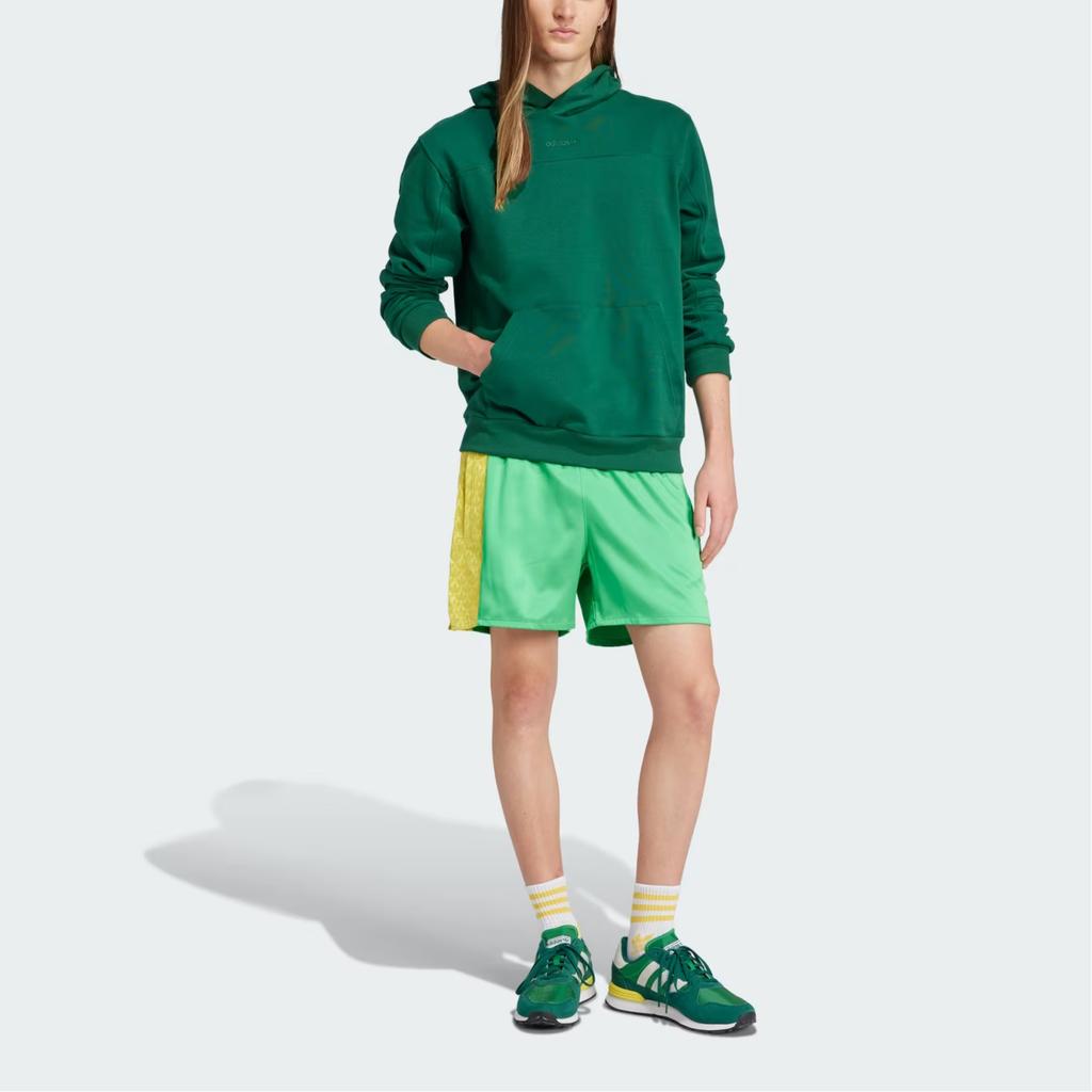 Adidas Originals Q2 Monogram Fashion Simple Versatile Lace-Up Sports Shorts Men Shorts Energy-Green JP4445