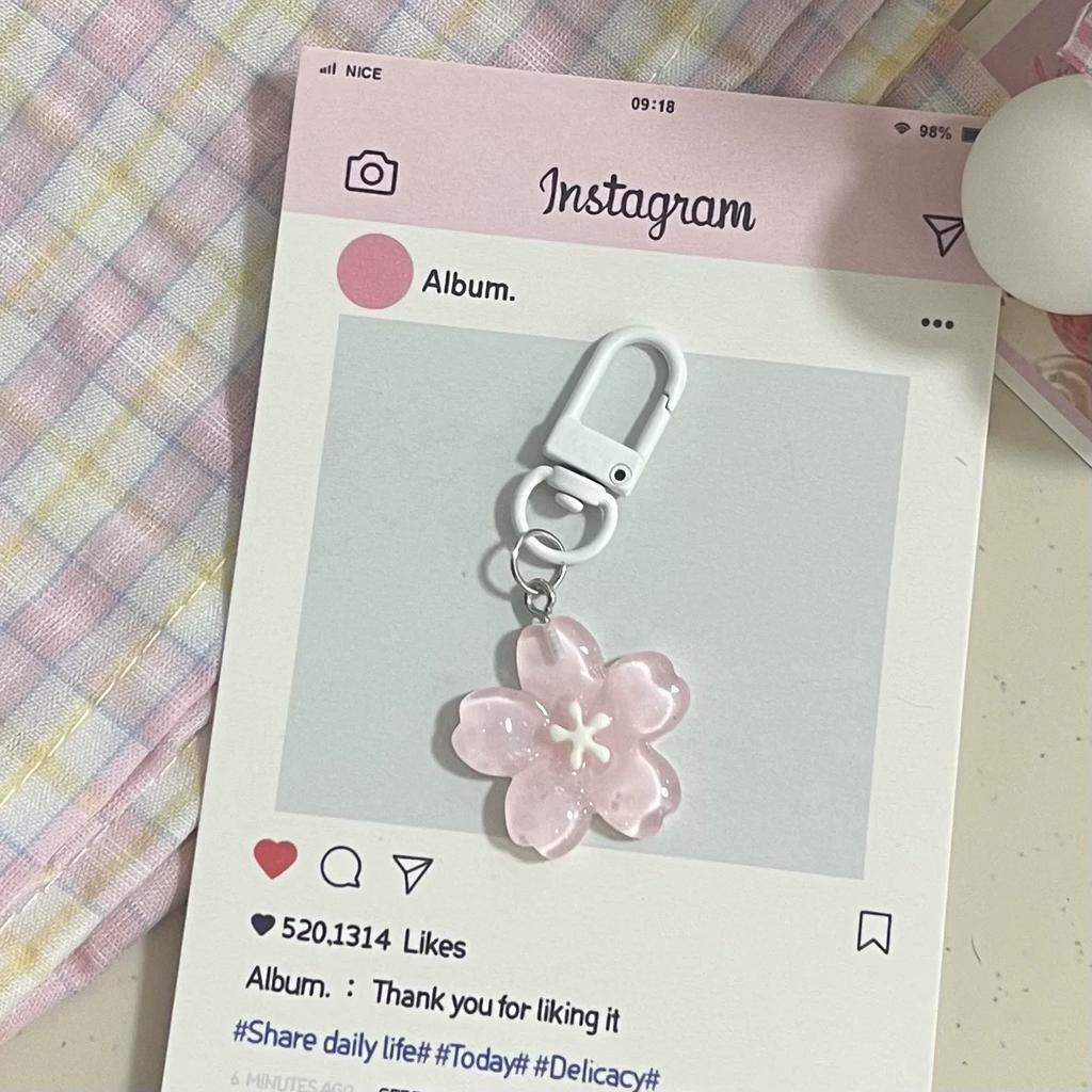 Creative Lovely Flower Keyring Sweet Jelly Color Sakura Keychain Pendant Cute Fashion Backpack Hanging Ornaments Couple Gifts