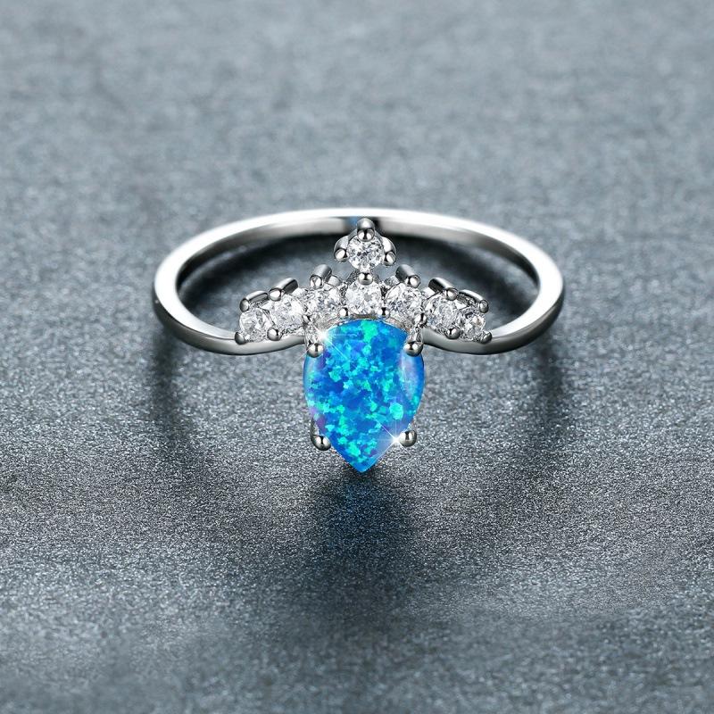 White Gold V-Round Blue Horse Eye White Diamond Ring no. 6