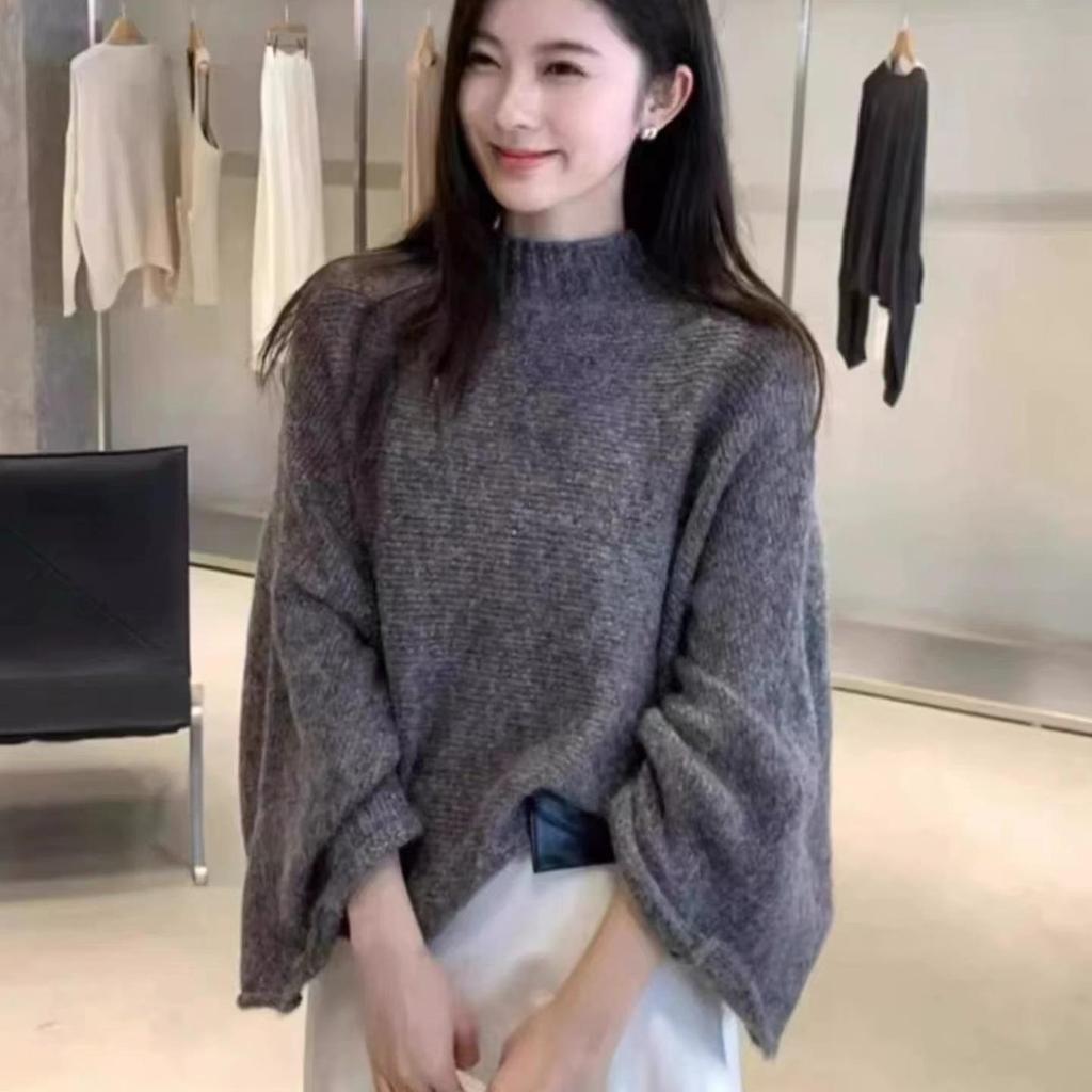 Women's Cozy Batwing Sleeve Sweater with Slimming Fit - Autumn/Winter Versatile Knit Top