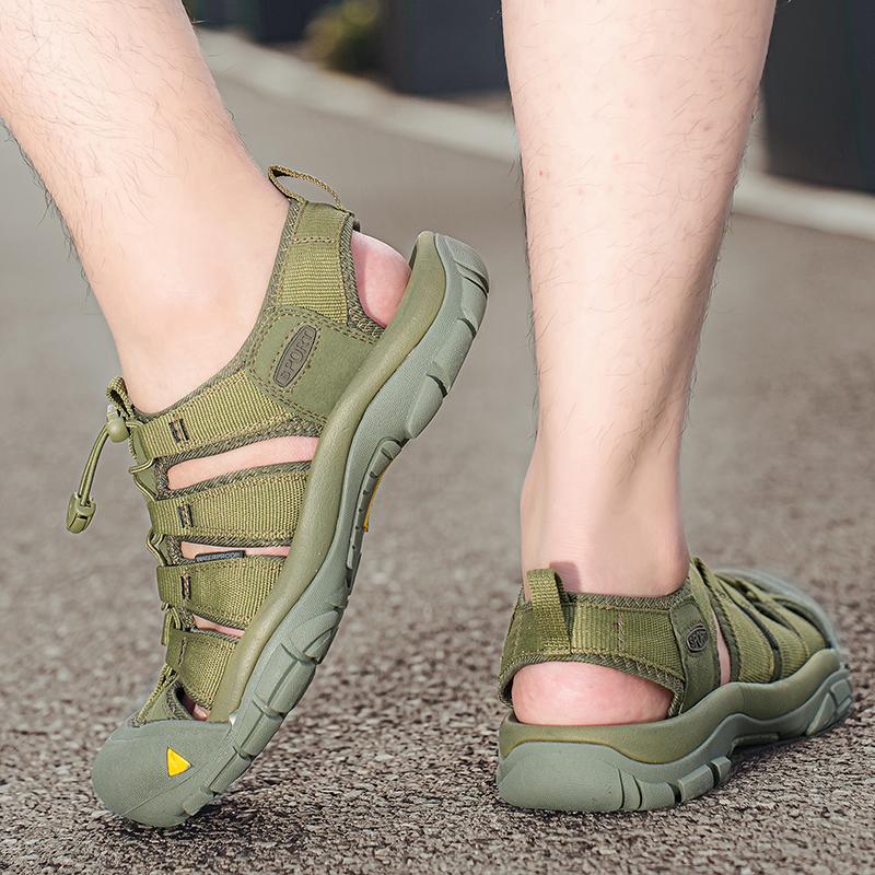 Fashion Summer Non-slip Beach Shoes Fashion  High-quality Sneakers Men Walking Mountaineering Travel Shoes Outdoor Leather Men's Sandals