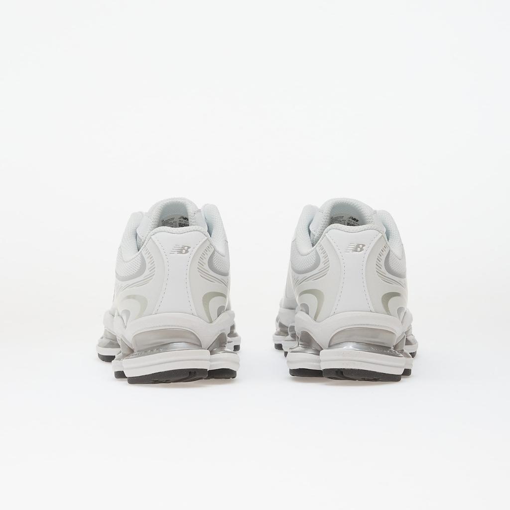 New Balance 2000 sneakers Abzorb sole White/Silver Metallic