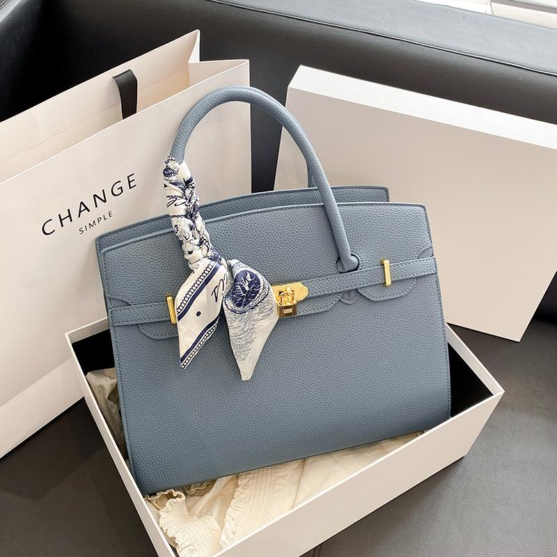 New High-end Bag, Silk Scarf Contrasting Platinum Bag, Portable Shoulder Women's Bag