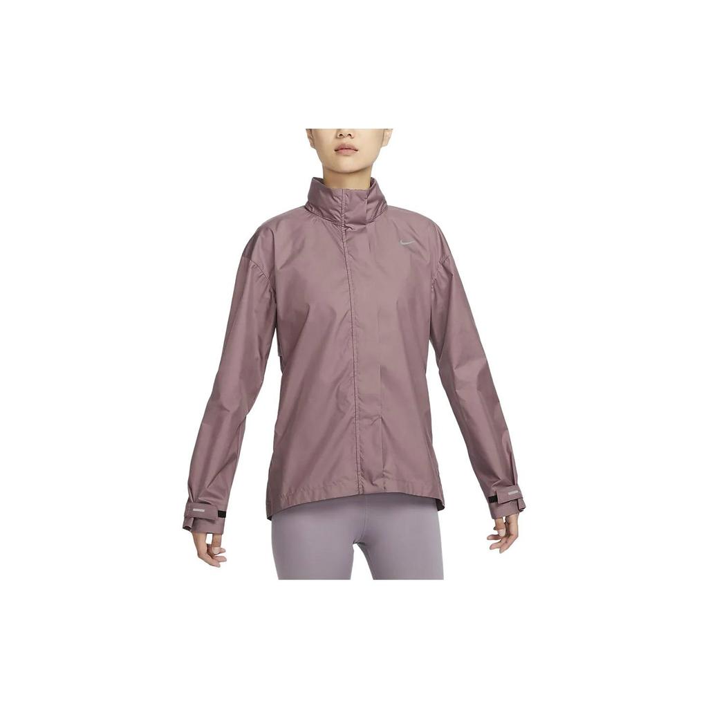 Nike Giacca Casual da Donna con Cappuccio e Zip, Manica Lunga, Colore Solido, Grigio Fumo Viola-Rosso FB7452-208