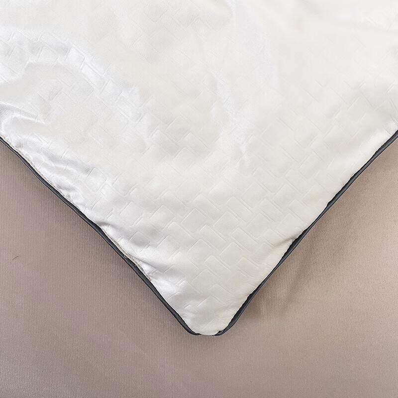 HLA Ice Silk Summer Cooling Quilt