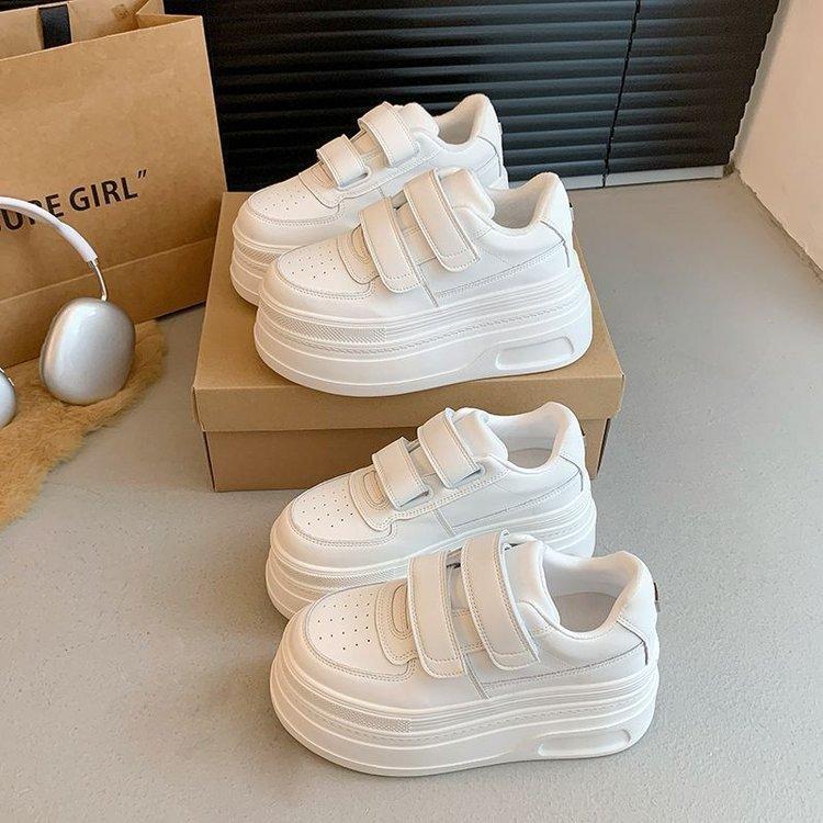 Soft Leather Thick-soled White Shoes for Women Increase Their Inner Height 2025 New Spring Women's Small People Show Their Height Casual Leather Singl