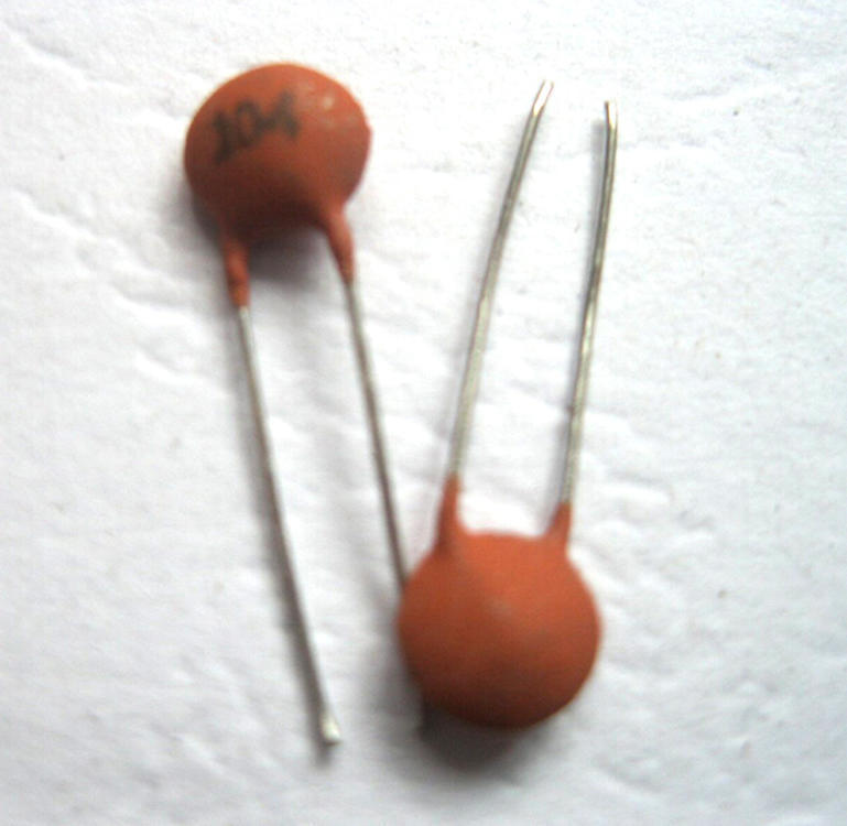 100Pcs/Bag Ceramic Disc Capacitors 50V 100Nf 0.1Uf 104Pf