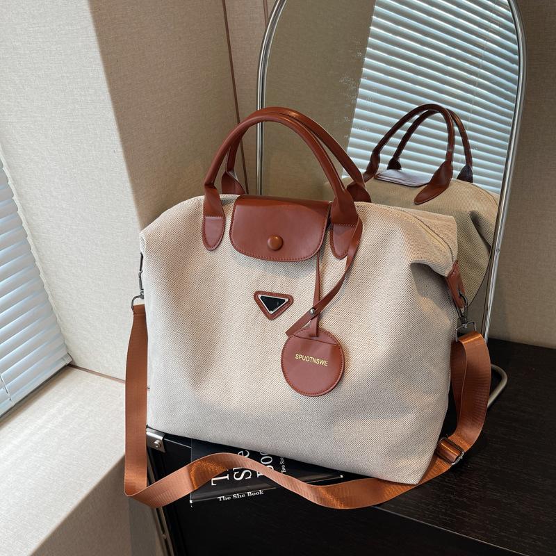 Large-capacity women's bags, new autumn and winter versatile messenger bags, casual portable college students, class tote bags