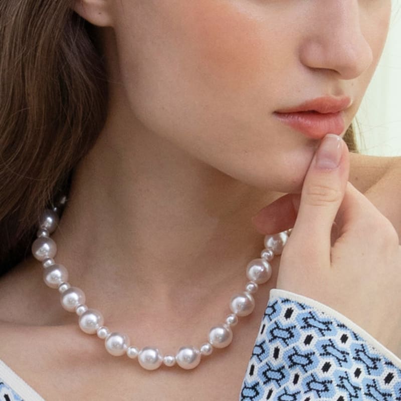 FANTASTIC PLANET Pearl Spencer Necklace