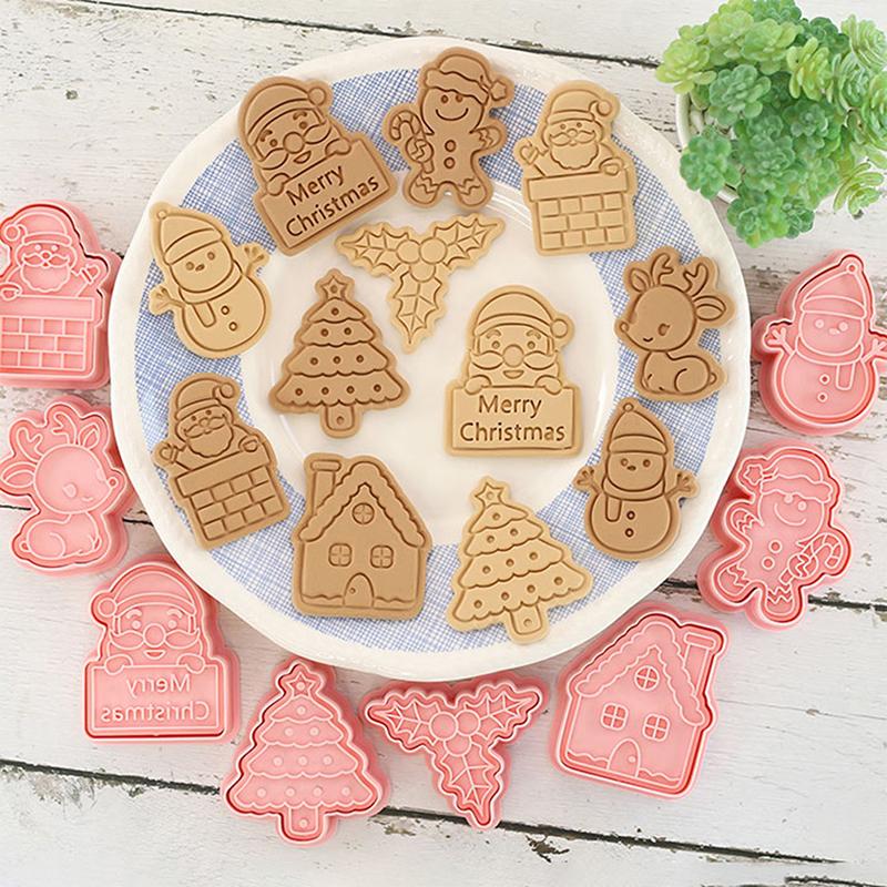 Christmas Cookie Cutter 3D Christmas Holiday Cookie Mould Shapes With Santa/Xmas Tree/House/Deer Christmas Party Decoration Tool