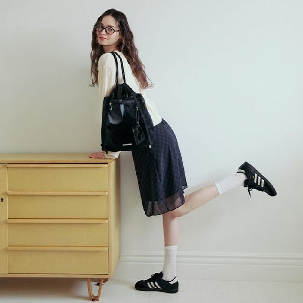 Glossy Casual Sling Bag Ar7ab460