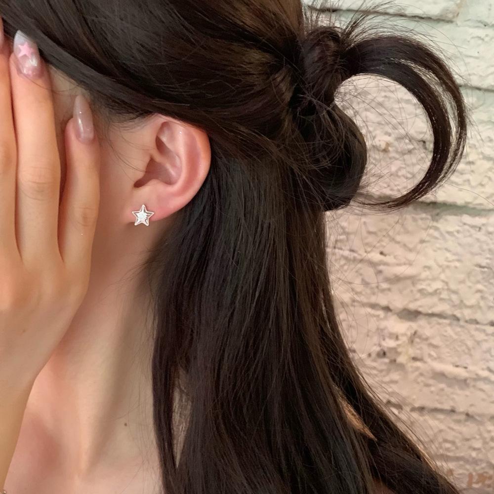 S999 Sterling Silver Star Stud Earrings: Elegant and Versatile Women's Light Luxury Jewelry