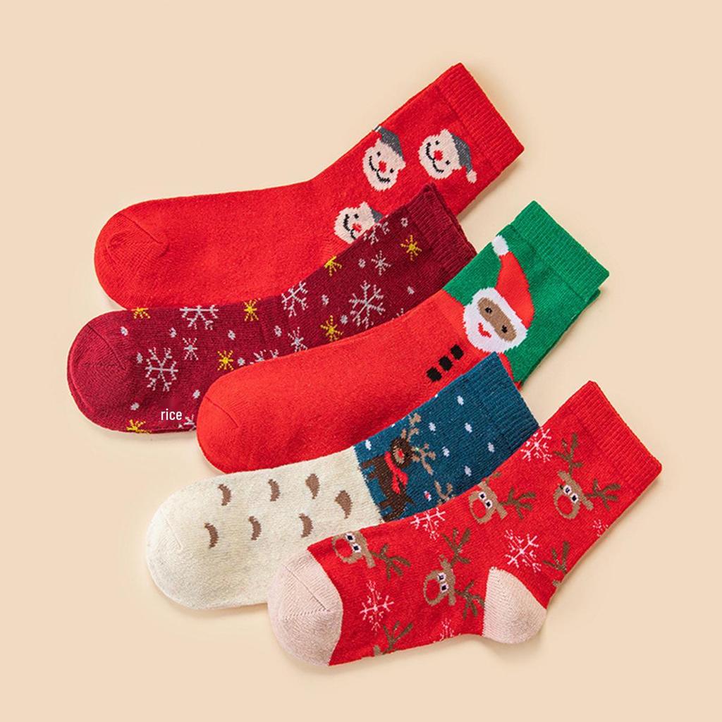 Women's Cartoon Christmas Socks - Cute Snowflake & Santa Cotton Ankle Socks for Winter