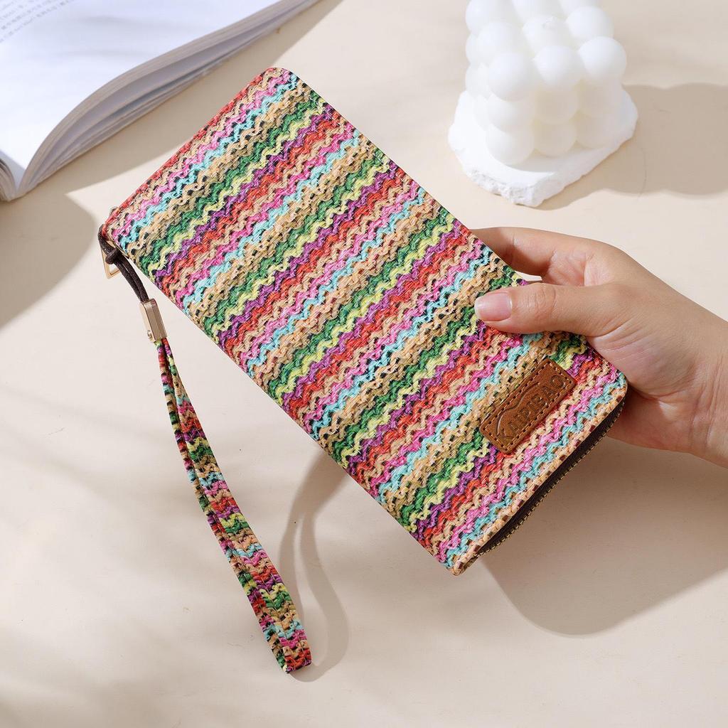 2026 Fashionable Women's Woven Zipper Square Bag