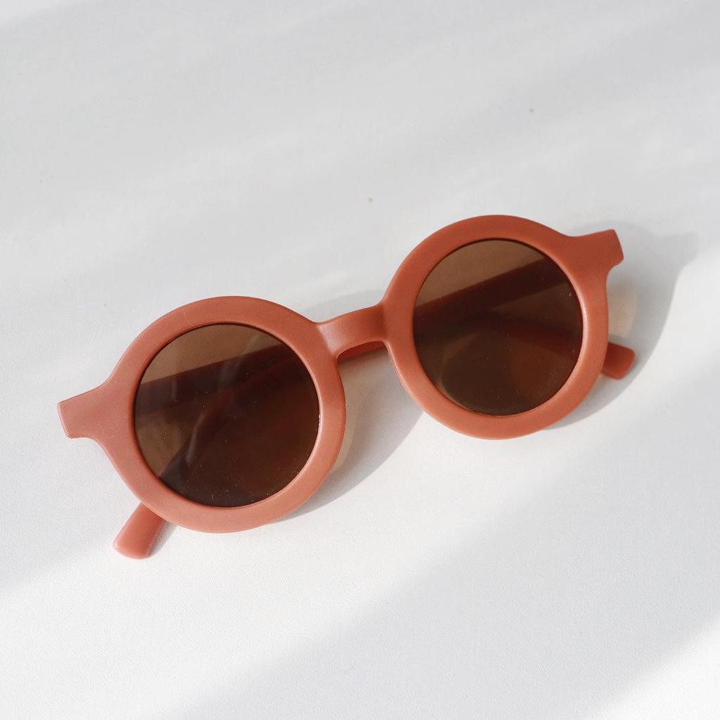 Korean Style Kids' Sun Protection Sunglasses - Cute Candy Color Round Frame for Boys and Girls