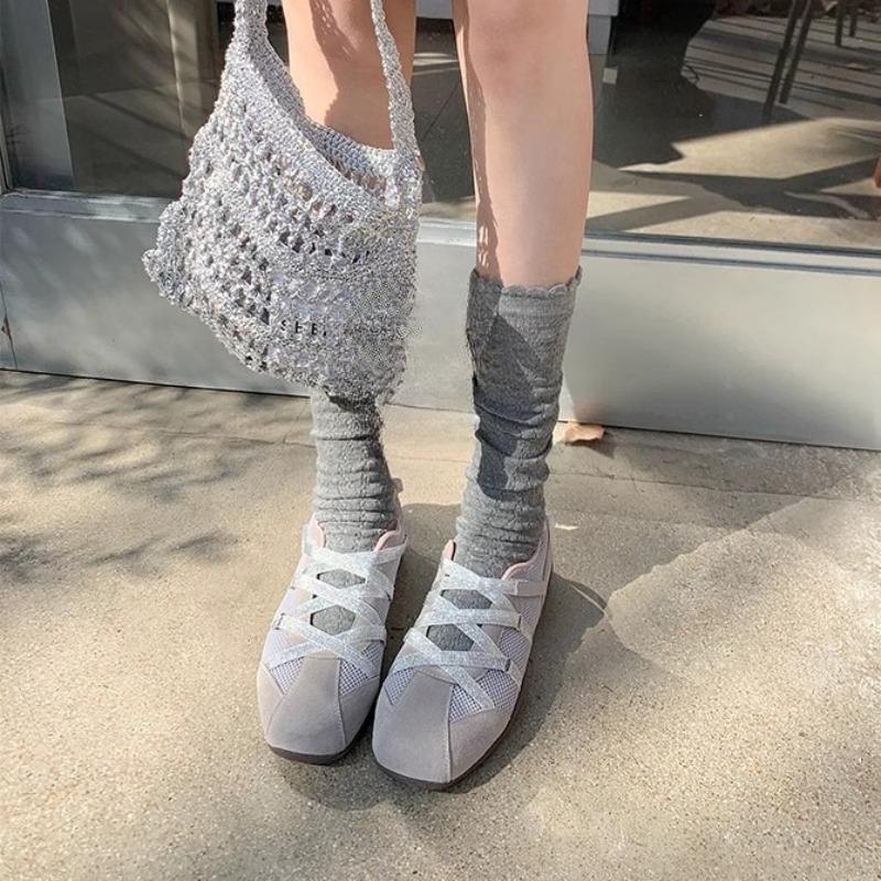 New Soft Leather Thick-soled Casual Shoes for Women In Niche Dance Sports Shoes