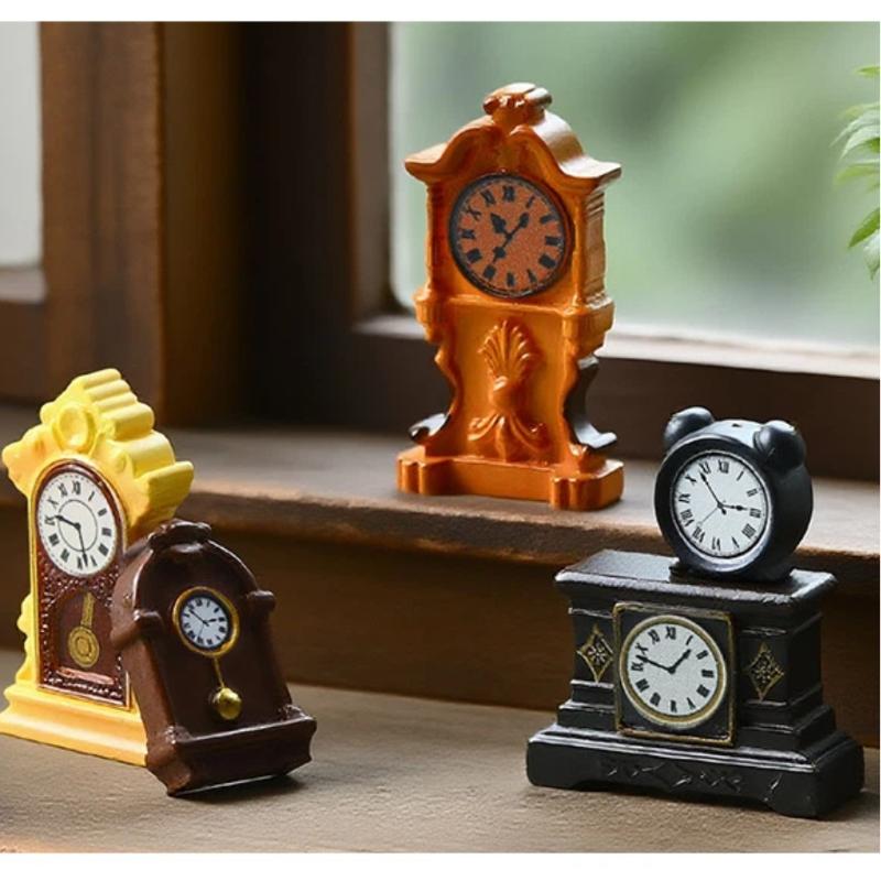 1/8 szt. Akcesoria do domku dla lalek 1:12 Domek dla lalek Miniaturowy zegar ścienny Europejski Vintage Zegar Model mebla Dekoracja Zabawka