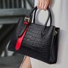 A Large-capacity Leather Handbag for Women, A Trendy, Fashionable and Elegant Crossbody Commuter Bag for Women