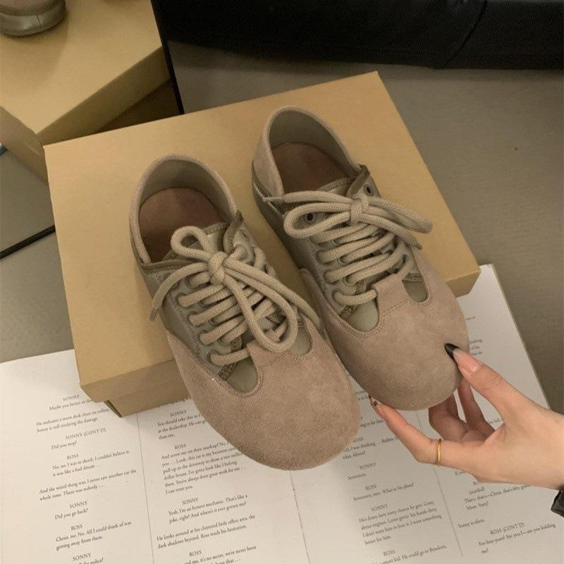 Thick-soled all-inclusive Birkenstocks, one pedal and two lazy single shoes in the season