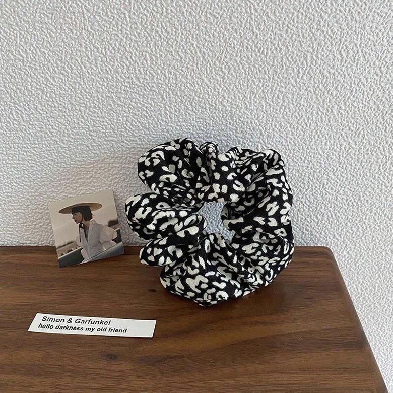 Koreanisches Retro-Haargummi mit Leopardenmuster: Schickes und schlichtes Haarband im französischen Stil für Damen