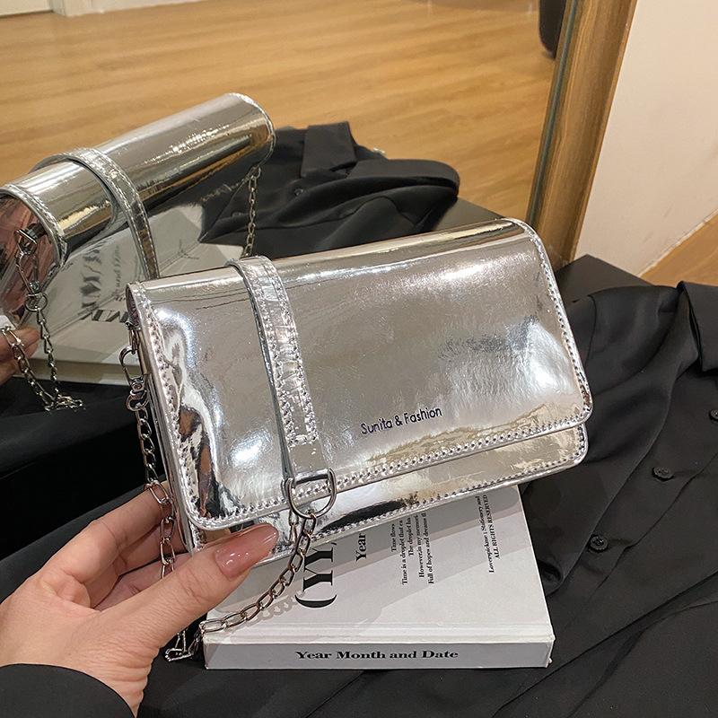 High-Value Fashion Shoulder Messenger Bag Winter Versatile Foreign Style Chain Small Square Bag Women